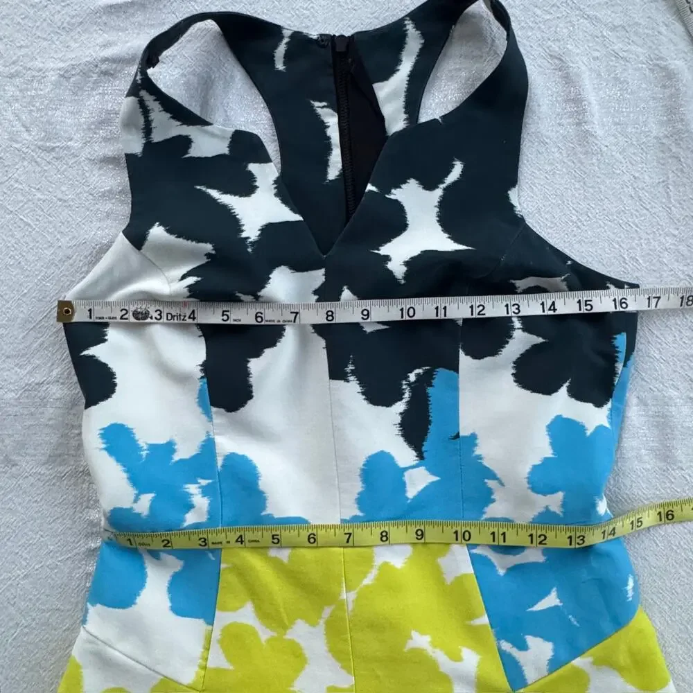 Milly Floral Split Neck Racerback Pleated Minidress Blue Yellow Size 6 - Picture 16 of 16